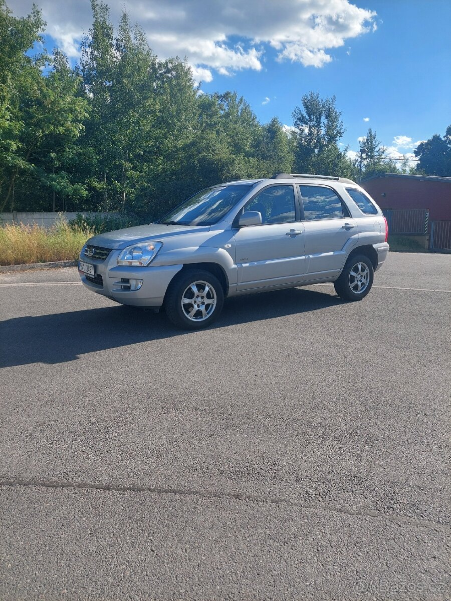 Kia Sportage 2.0 CRDI 4X4 najeto 148 000km