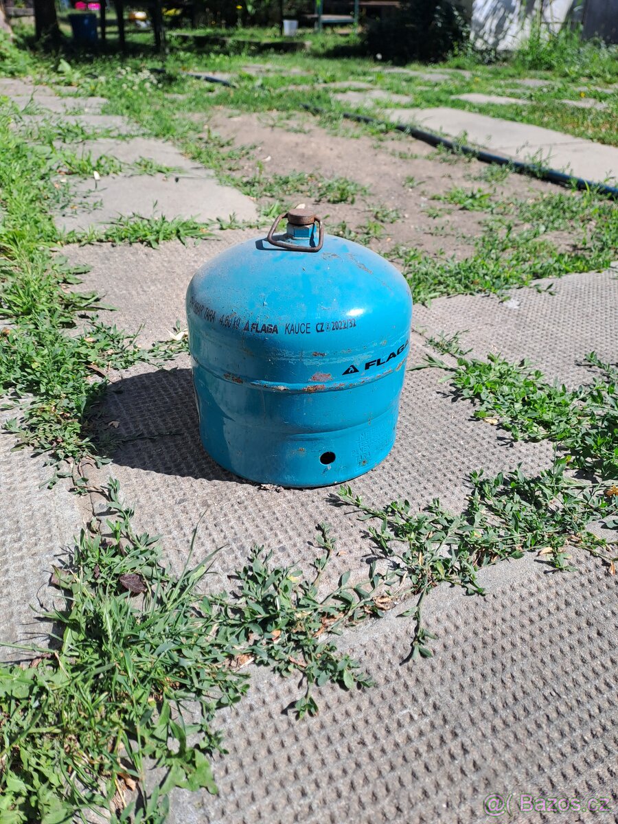 Bomba 2 kg