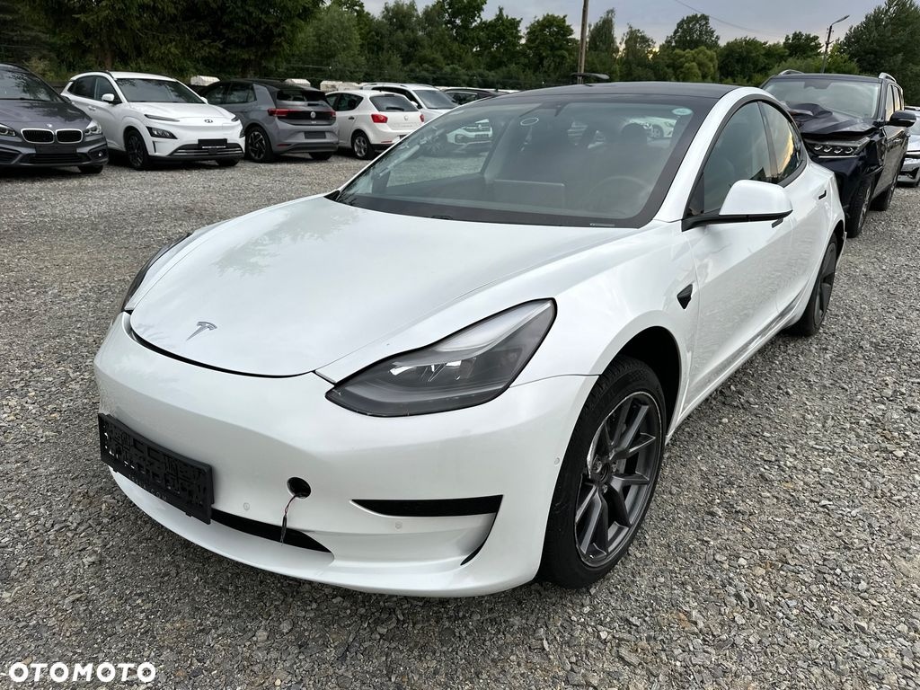 Tesla 3 Long Range  Faceliftová verze  03.2021