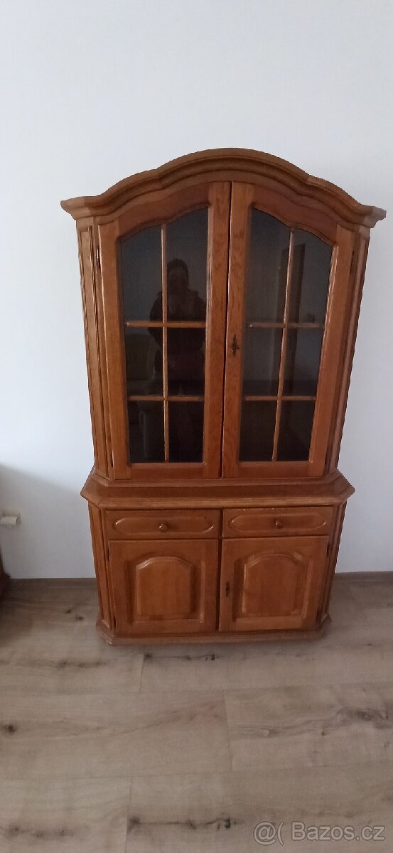 Rustikální komoda