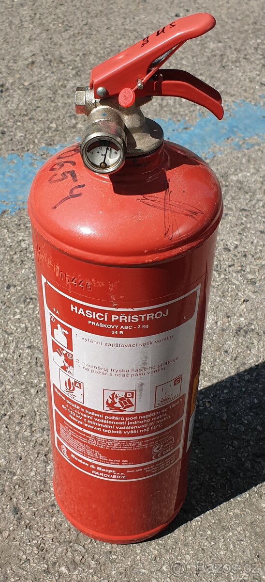 3 kusy - hasicí přístroj - práškový 2kg