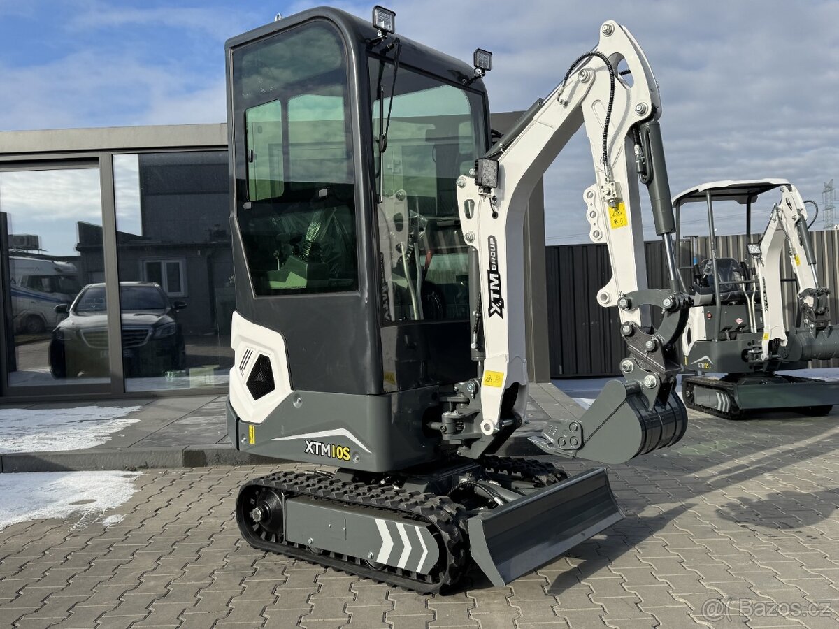 Minibagr XTM X10S PRO 2025 s kabinou
