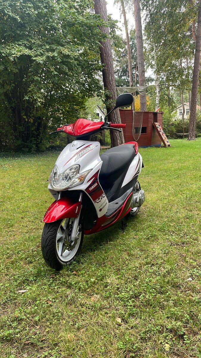 🛵 Yamaha Jog RR – 50 ccm