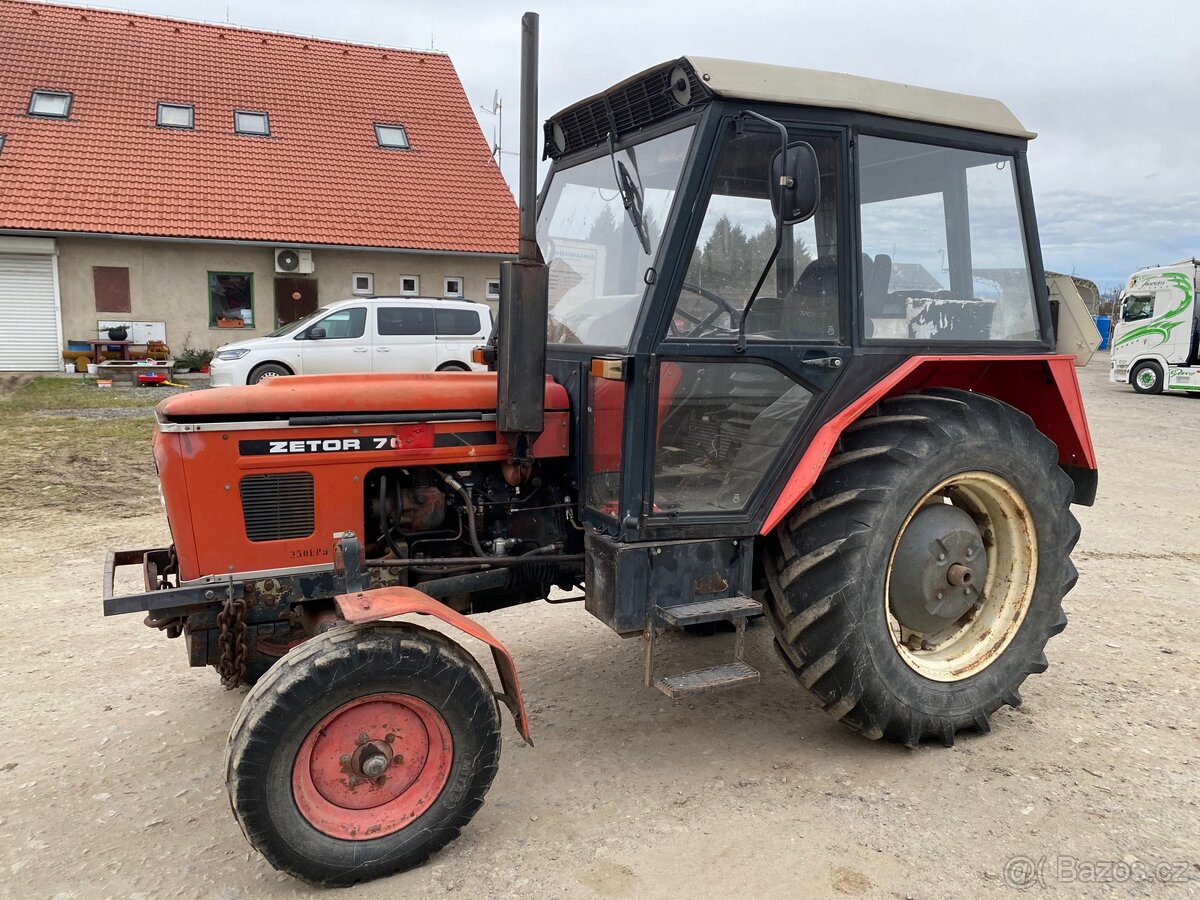 Zetor 7011
