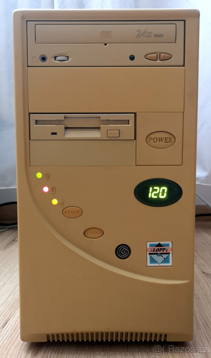 Predám Retro PC 486 DX4 120MHz (24)