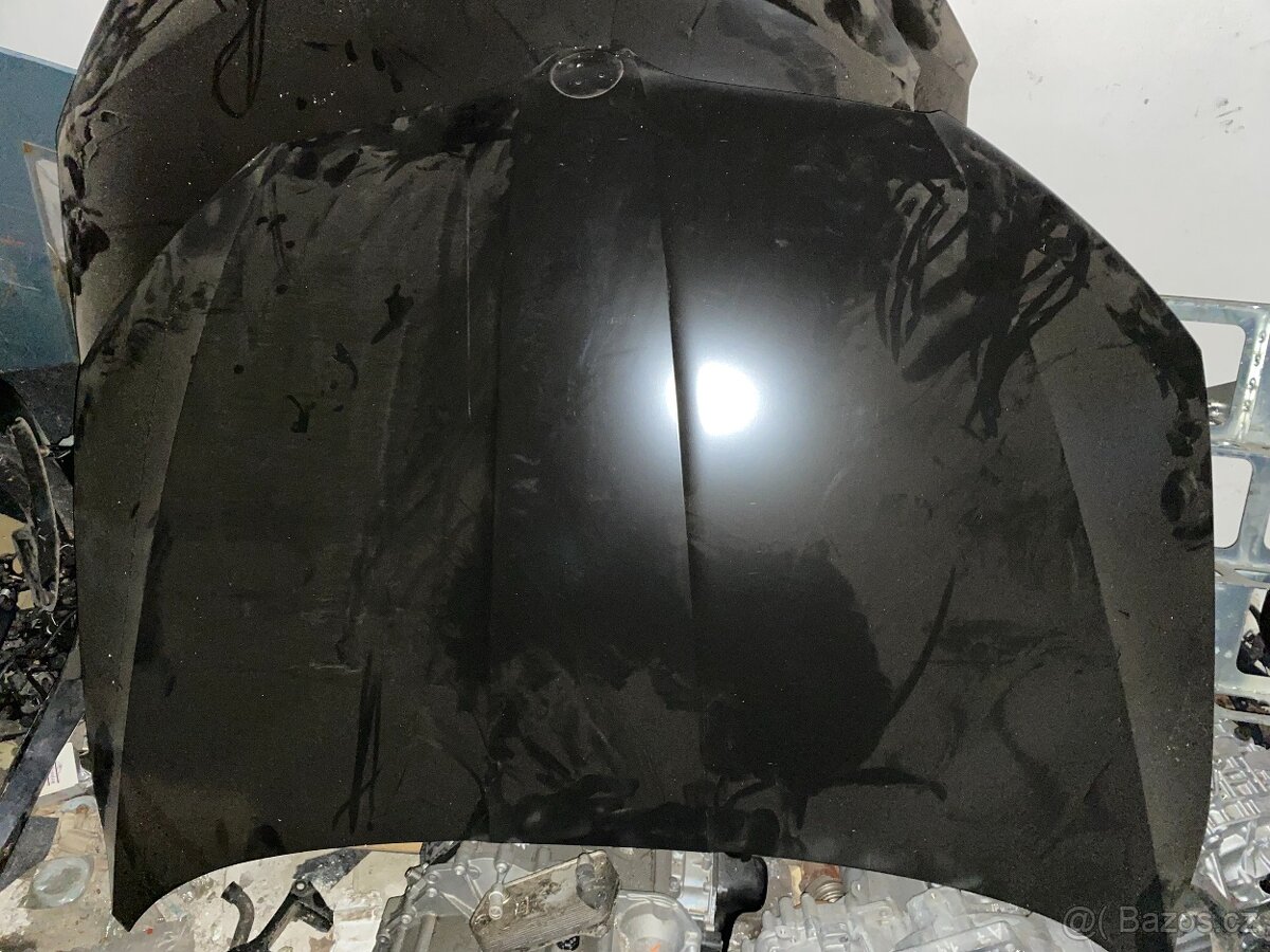 škoda yeti facelift, Kapota,