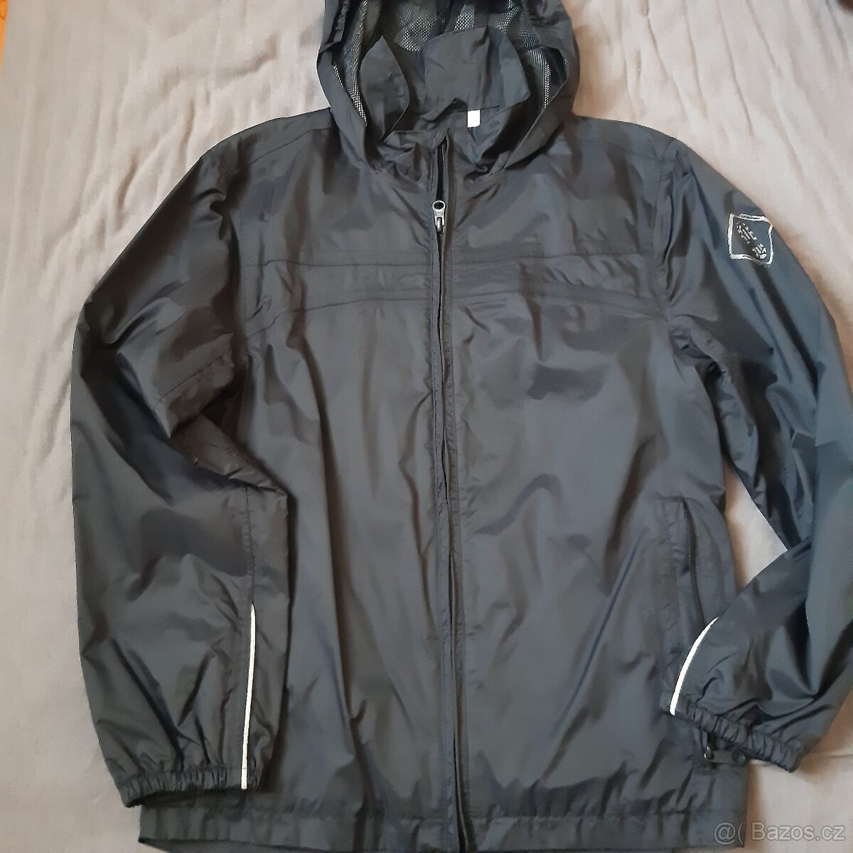 Nepromokavá tenká nezateplená bunda 146-152 cm