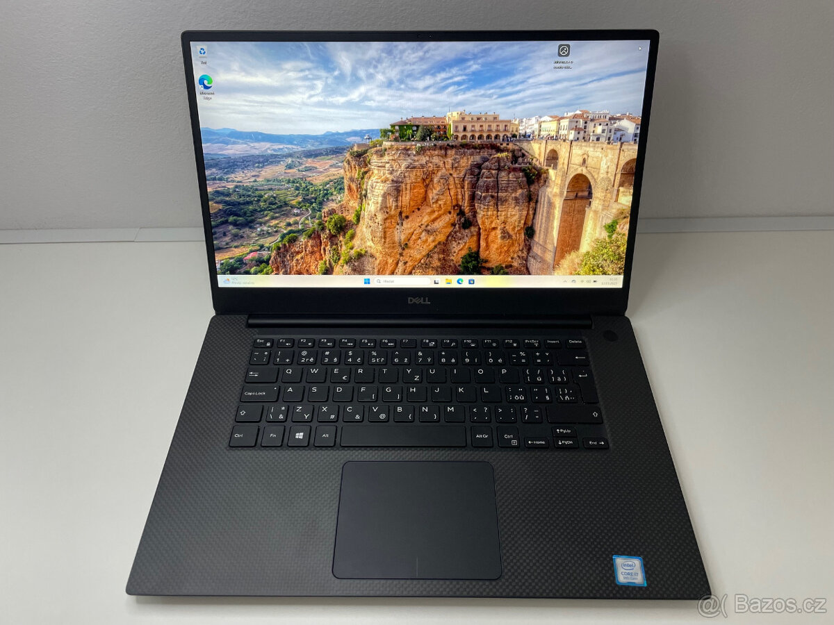 Dell Precision 5540 i7 9850H - 15,6" - 32GB RAM - 512GB SSD