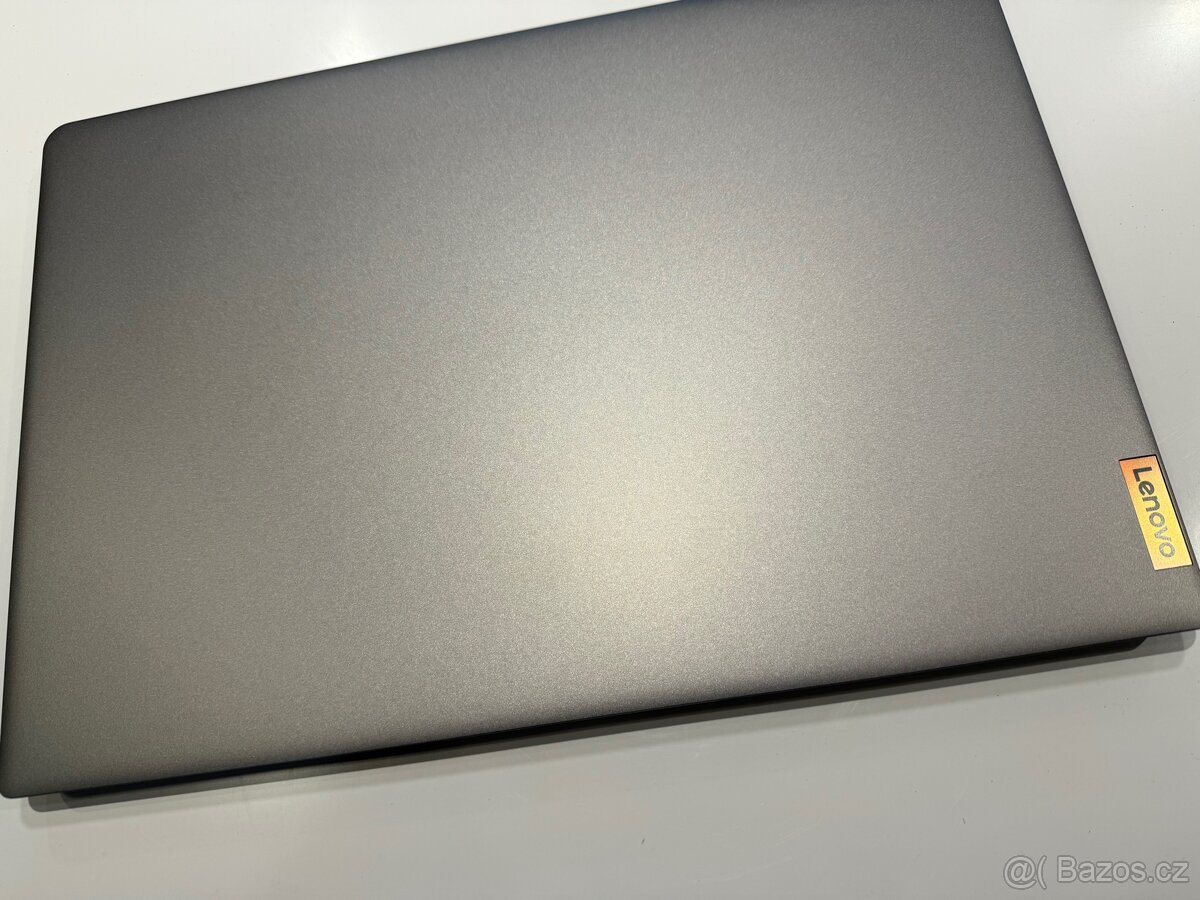 LENOVO IdeaPad 3 17ITL6