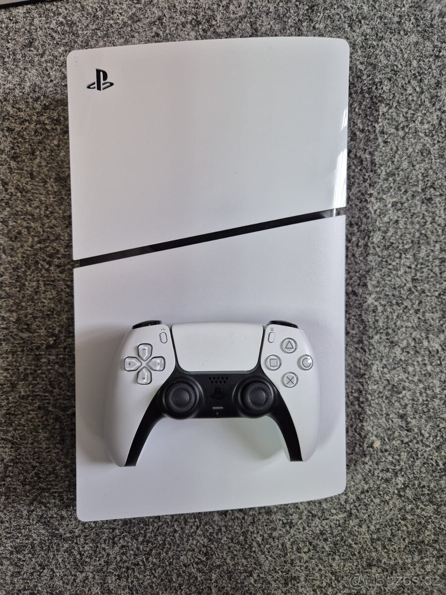 PS5 + 1x joystick
