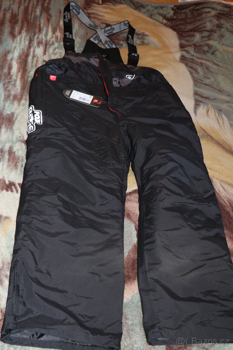 Prodám kalhoty z obleku FOX RAGE Dvoudílný Oblek Winter Suit