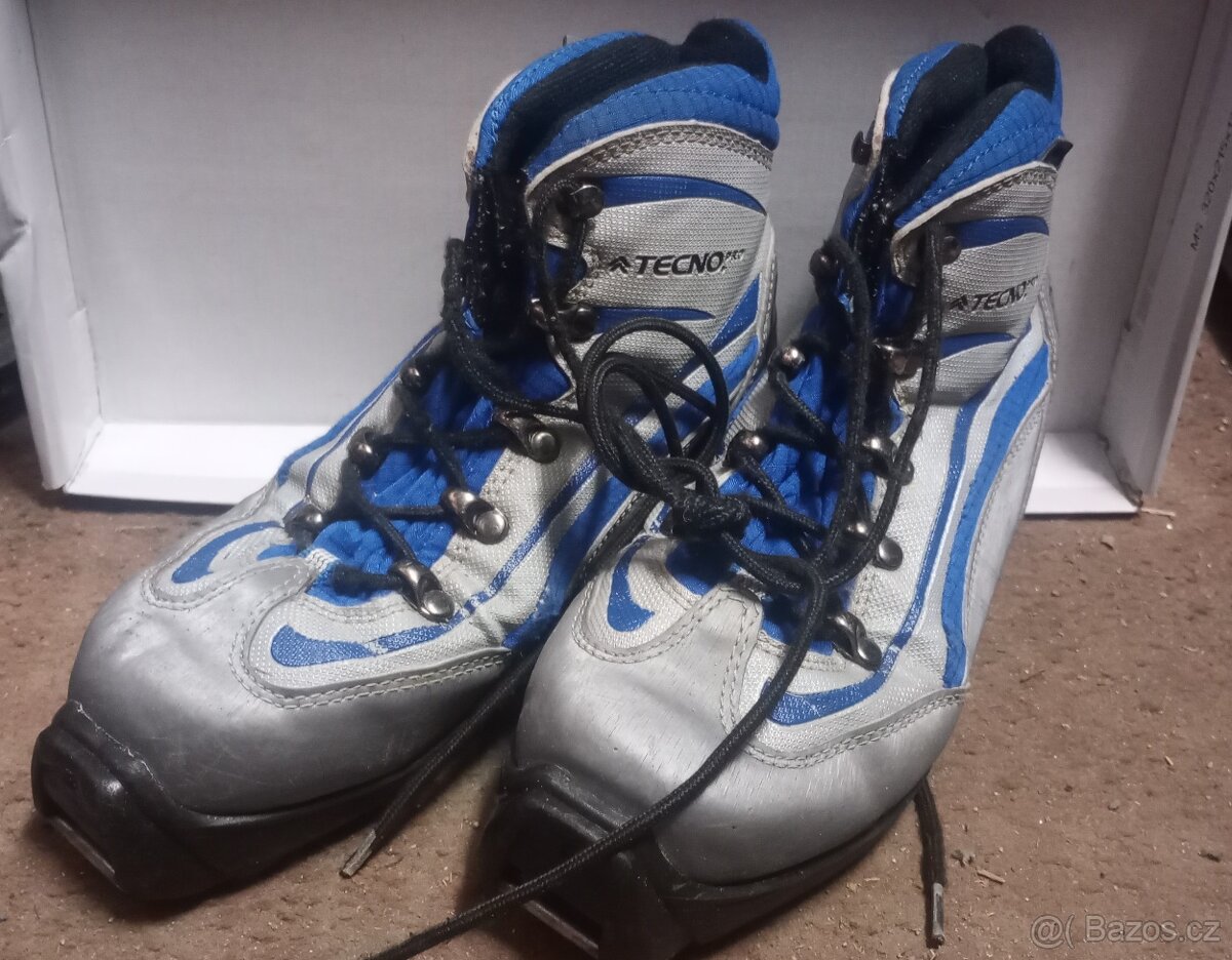 Boty na běžky SNS vel.33