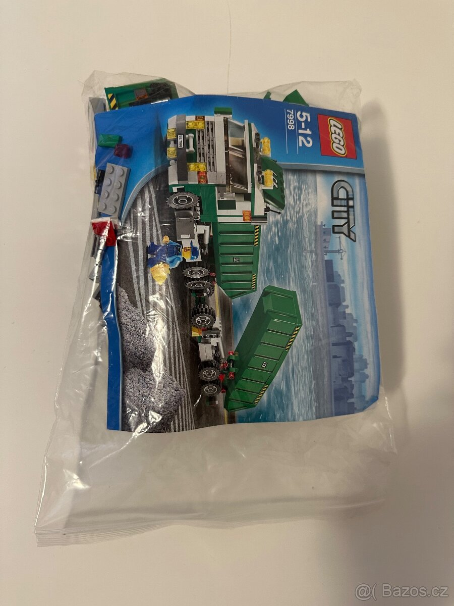 Lego - city 7998 Nákladní auto s vlekem