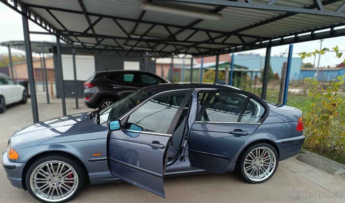 BMW E46 330xi