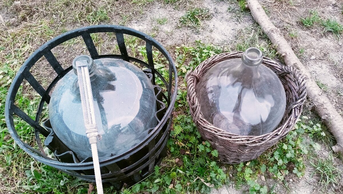 1x 30l, 1x40l demižon