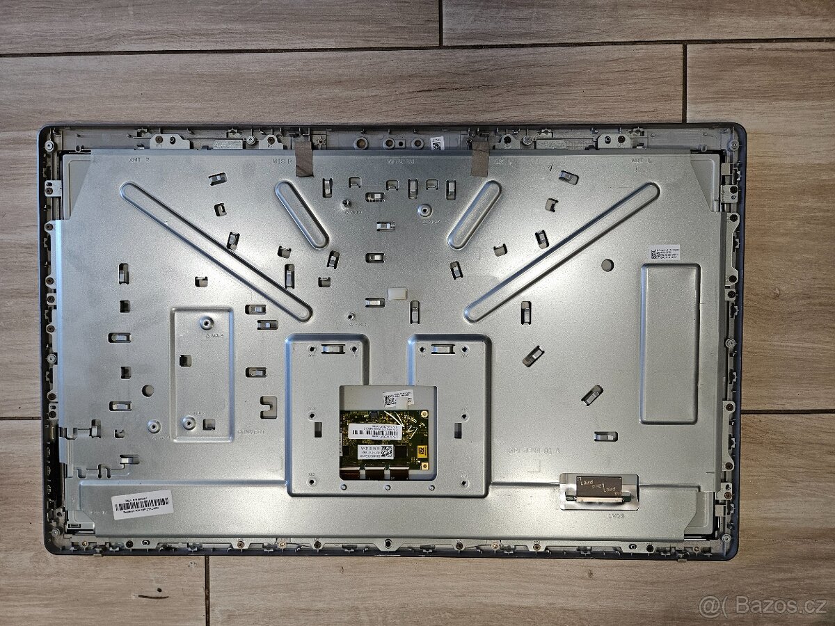 Display pro DELL Inspiron 7459 23,8" AIO