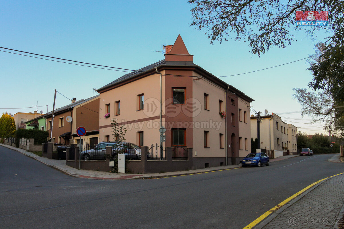 Prodej nájemního domu, 421 m2, Vítkov