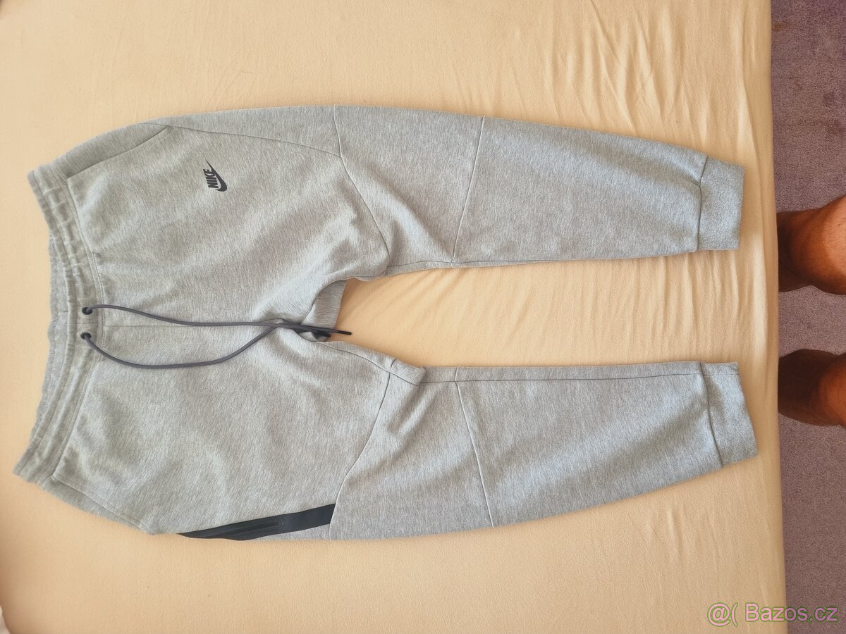 Pánské tepláky Nike tech fleece XL
