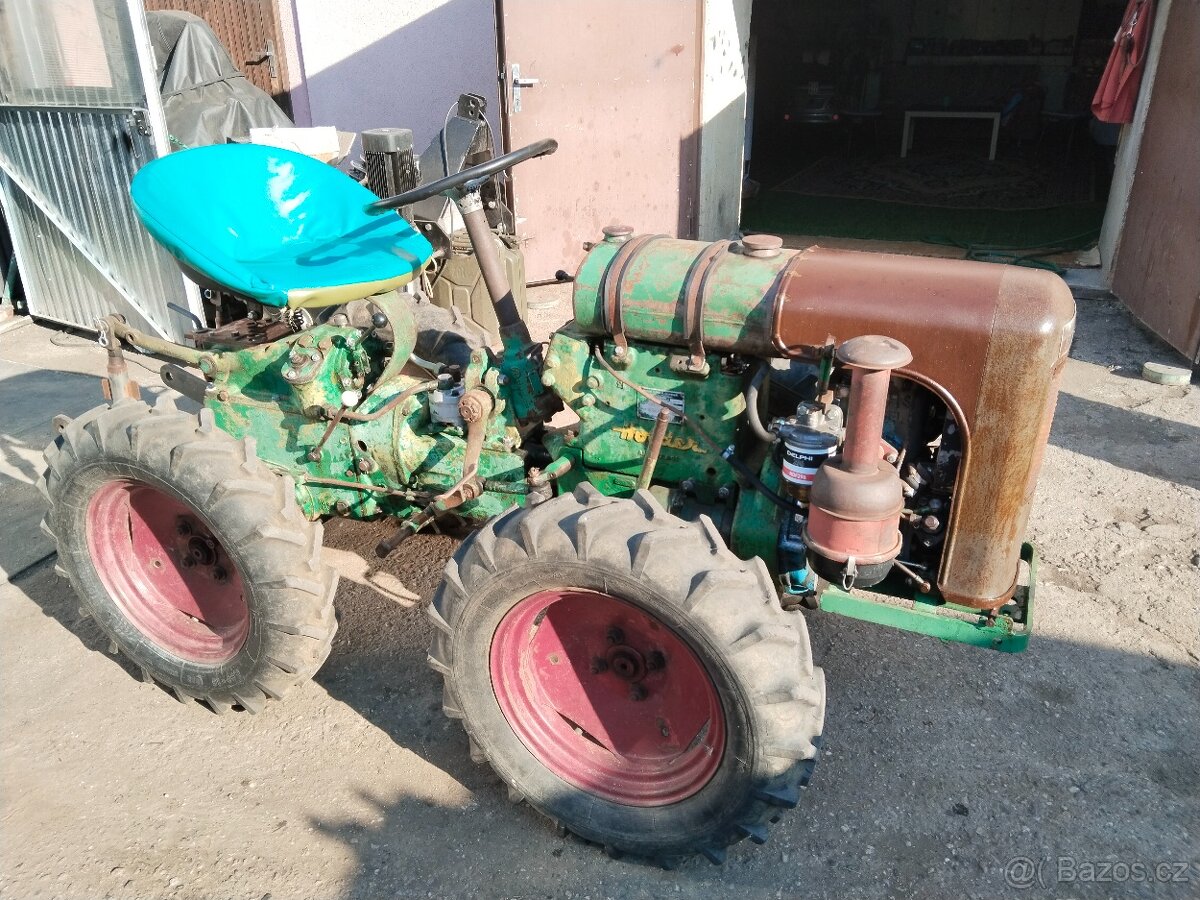 Malotraktor Holder A10 vodník perfektní starty a motor