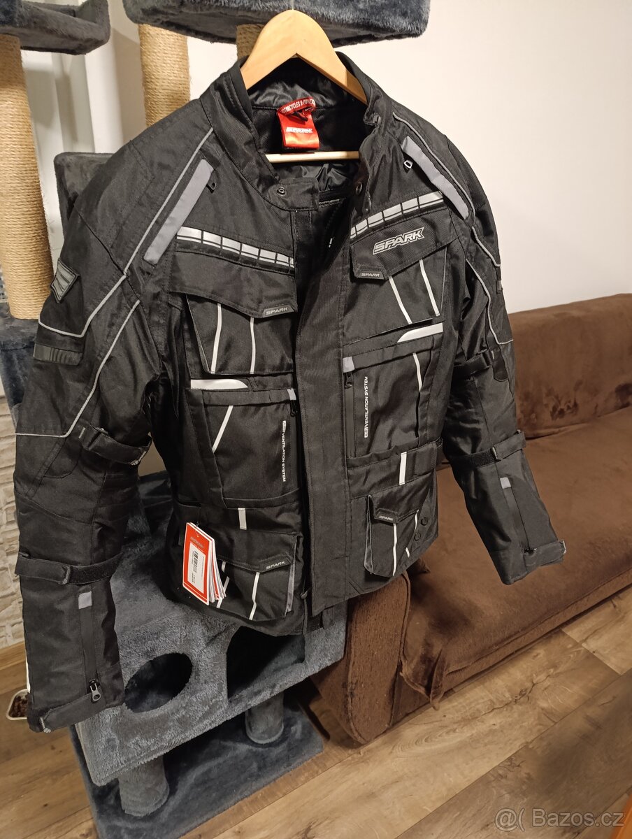 Moto bunda