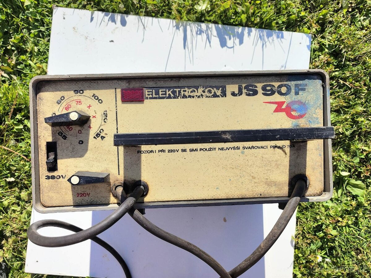 svářečka Elektrokov JS90F