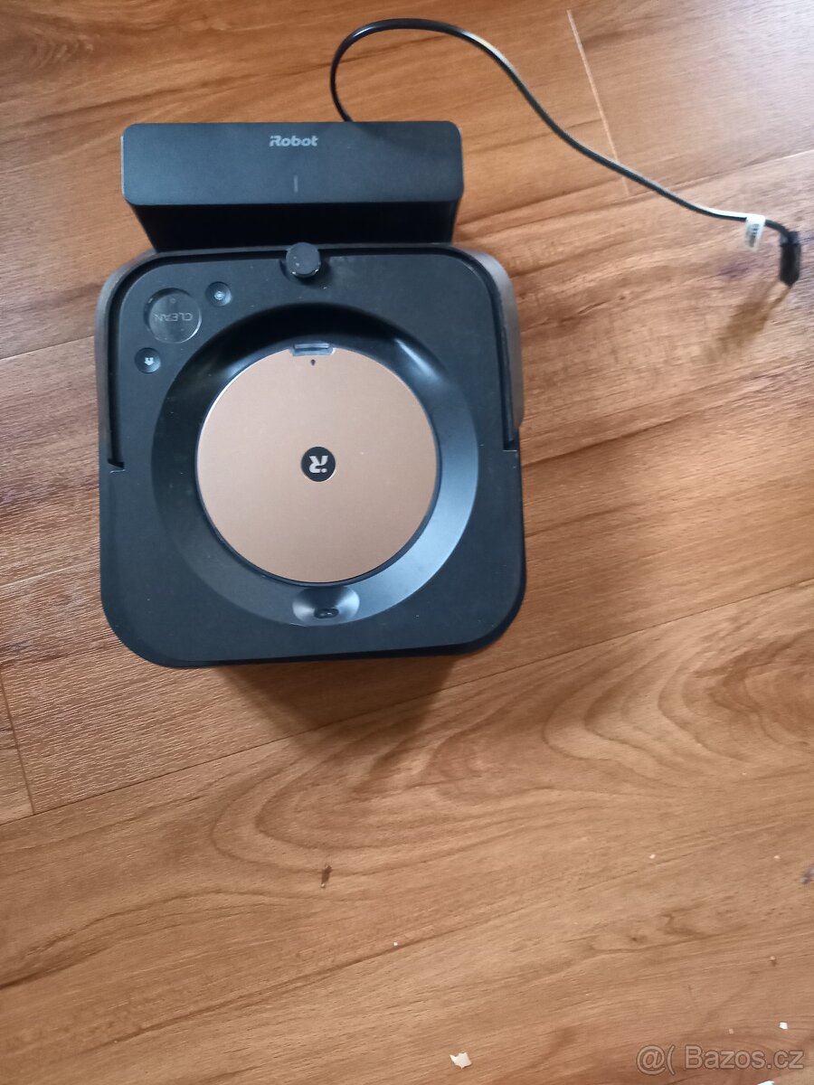 robotický mop
