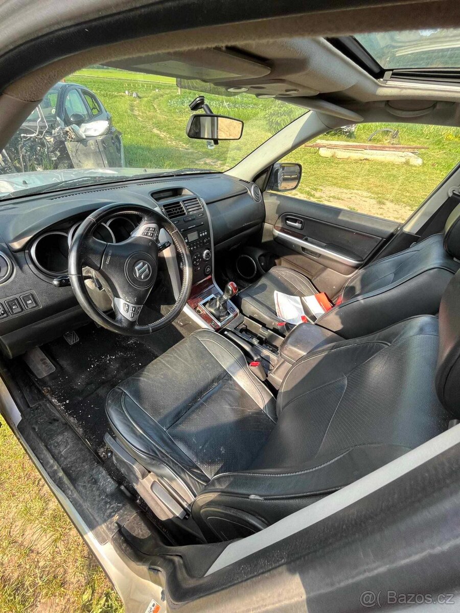 Rozprodám Suzuki Grand Vitara 2007 1.9 DDIS