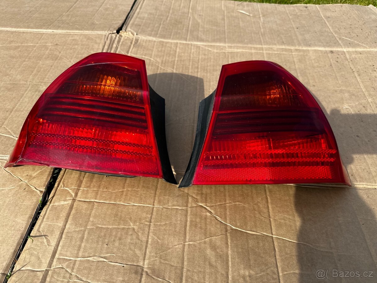 Zadní světla BMW E90