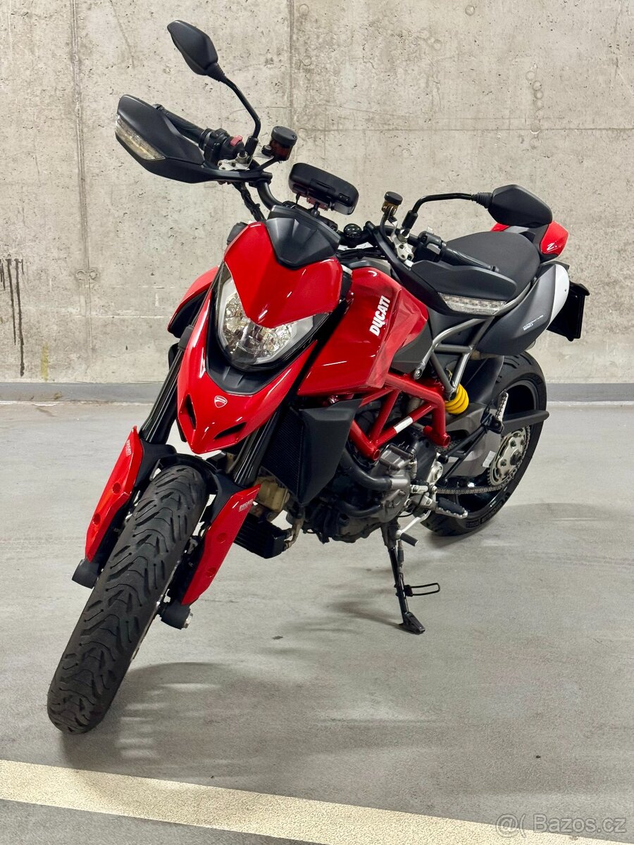 🏍️ Ducati Hypermotard 950 (2020) – 1. majitel, Ducati servi