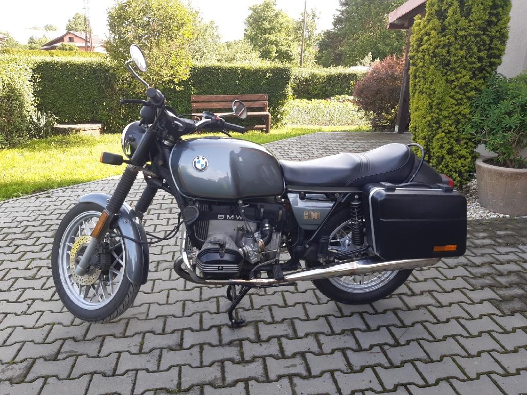 BMW