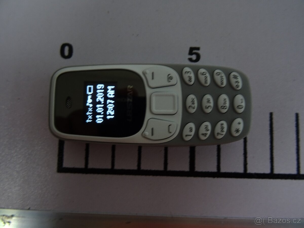 Mini telefon BM10
