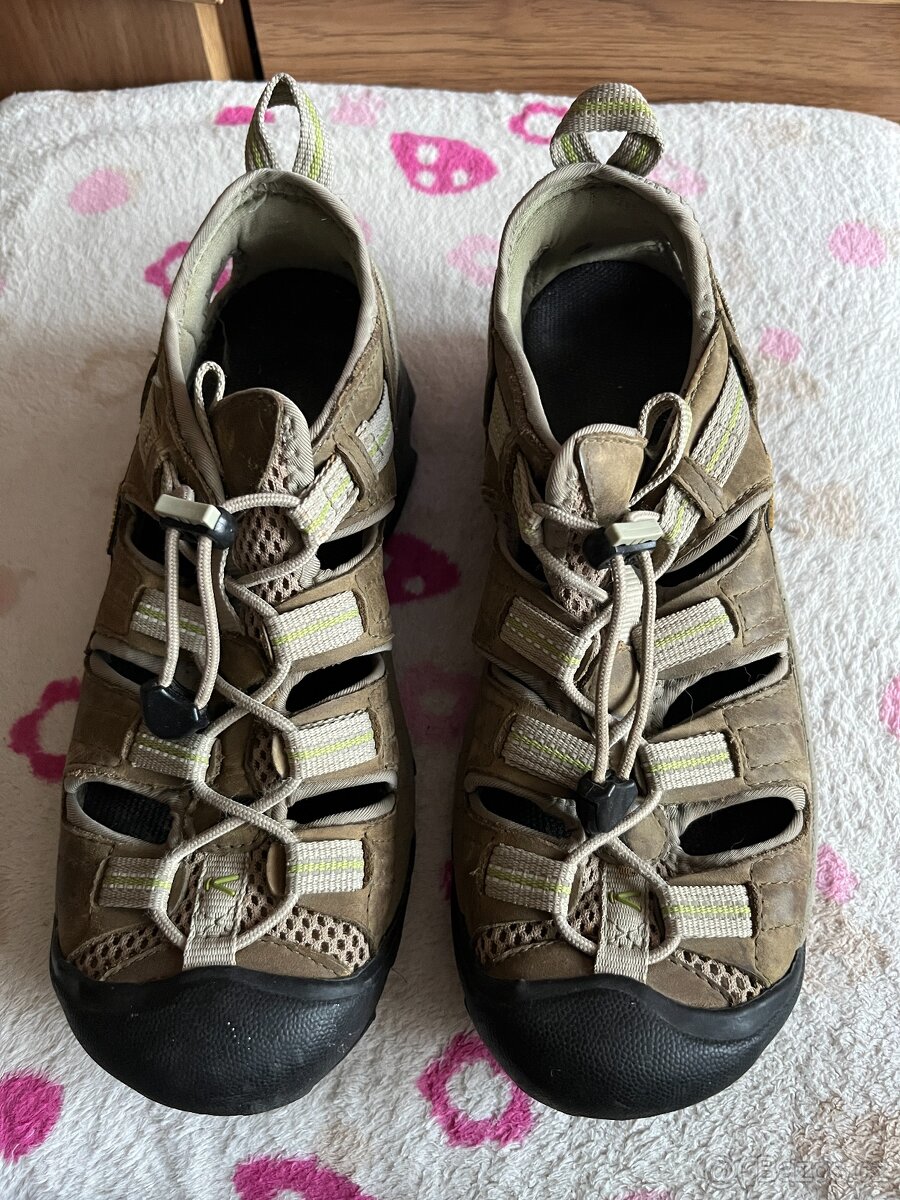 Sandály trekové zn.Keen č.39
