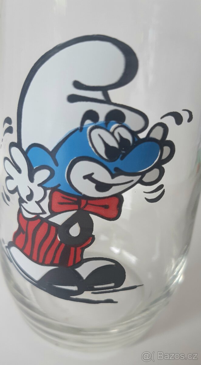 Retro sklenička se šmoulou