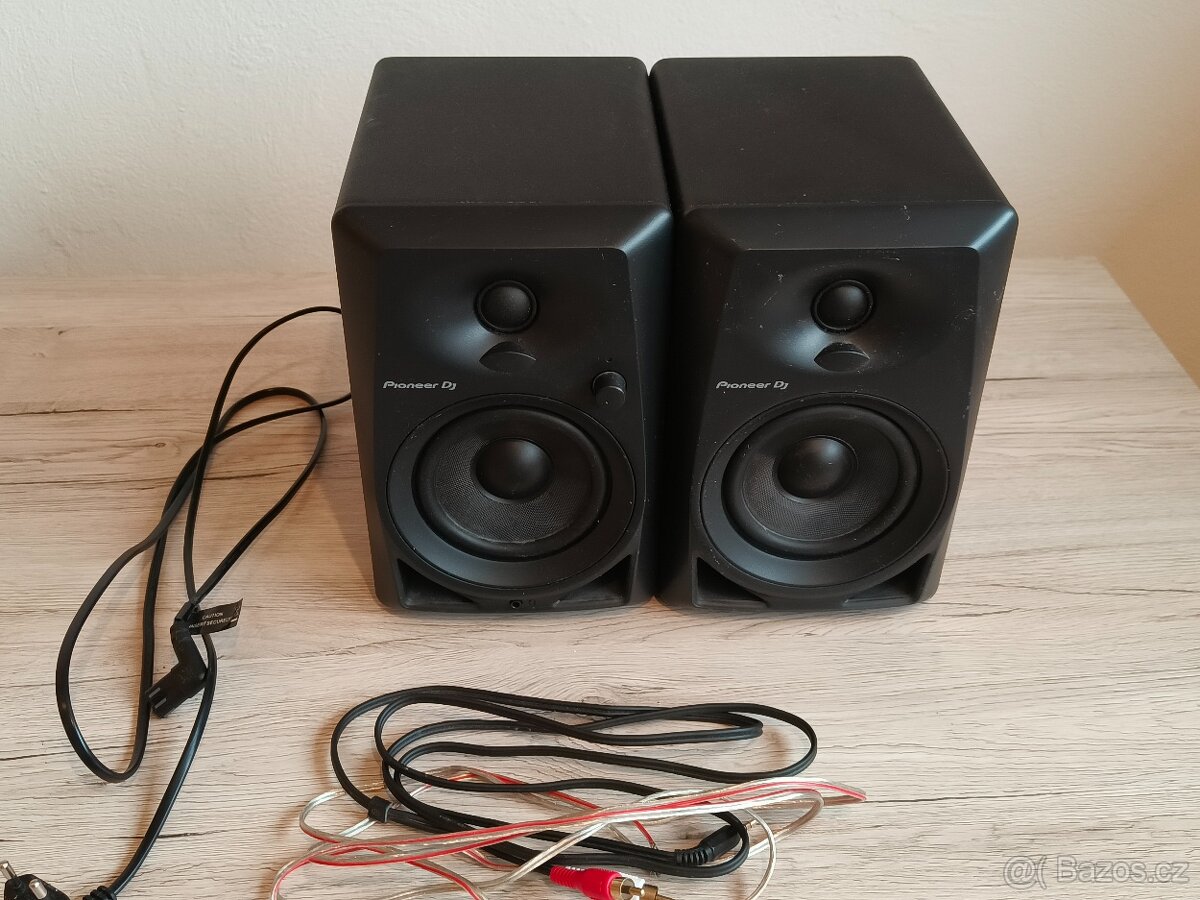 Reproduktory Pioneer DJ DM-40D