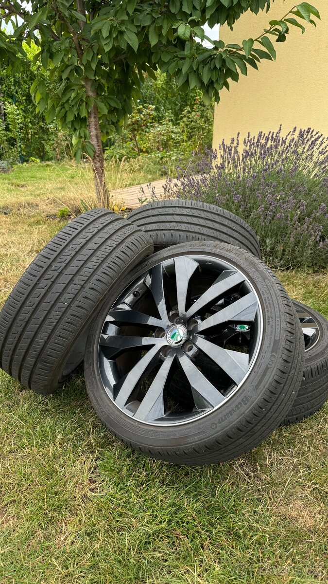 Originál letní alu Škoda Fabia 2 RS 205/40/17 - top stav