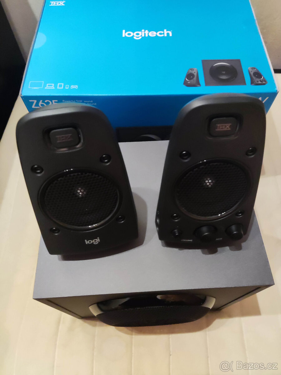 Logitech Z625