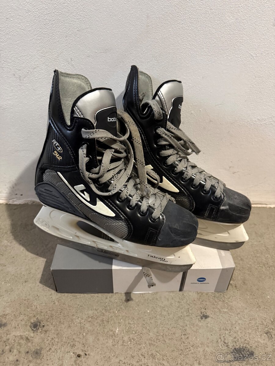 Pánské brusle Botas
