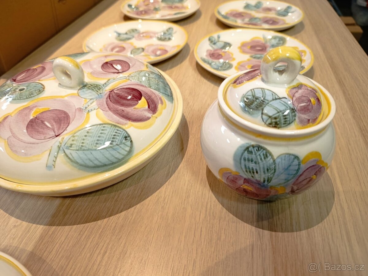 Stará palačinková sada - souprava. Nepoužitá ale leží ladem
