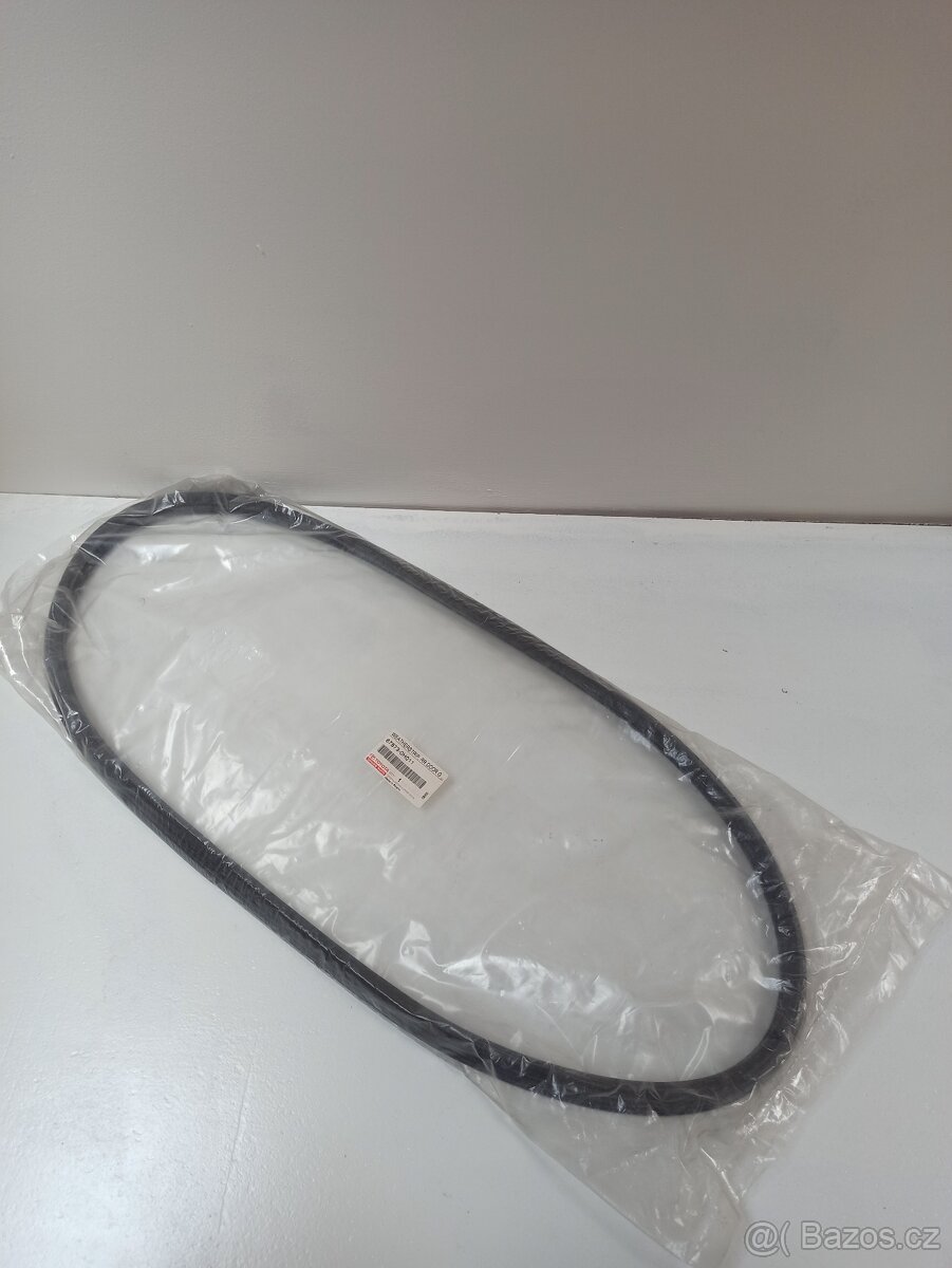 Těsnění zadních dveří OEM Toyota Aygo I