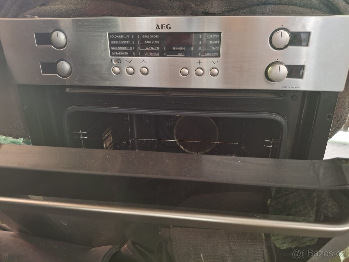 Trouba vestavná se sklokeramickou deskou levně