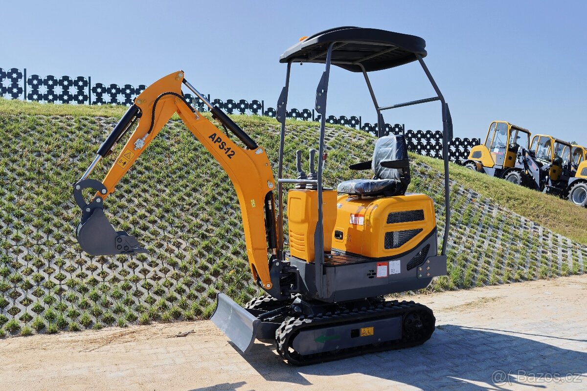 minirypadlo, minibagr, bagr motor yanmar