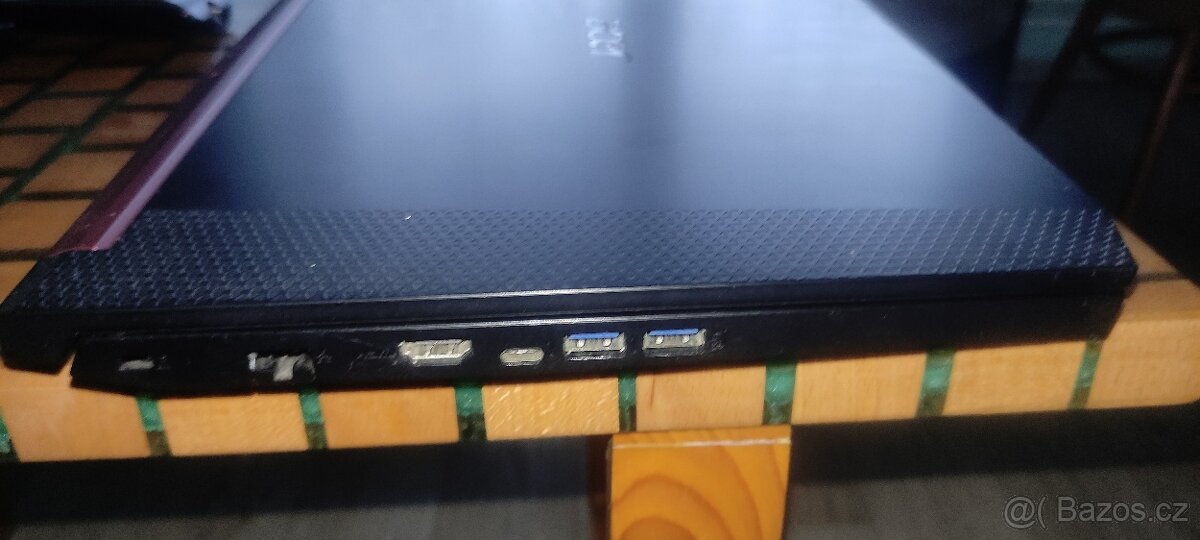 Herní notebook Acer nitro 5