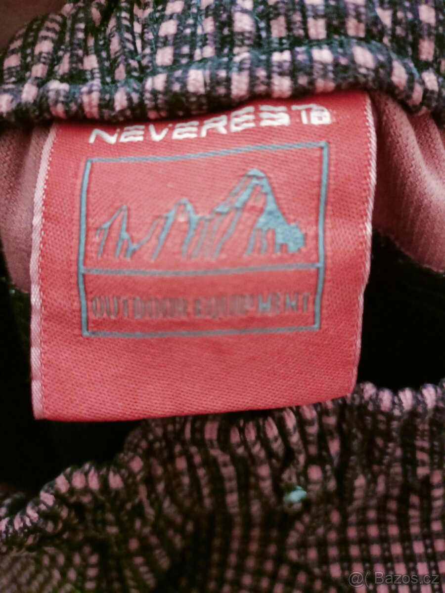 Sportovní kalhoty Neverest, vel. 134