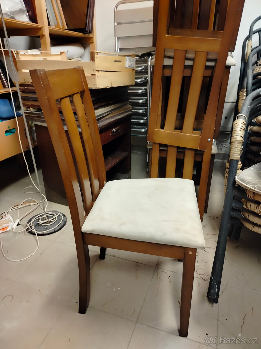 Židle a stoly z exotického dřeva Made in Malaysiya