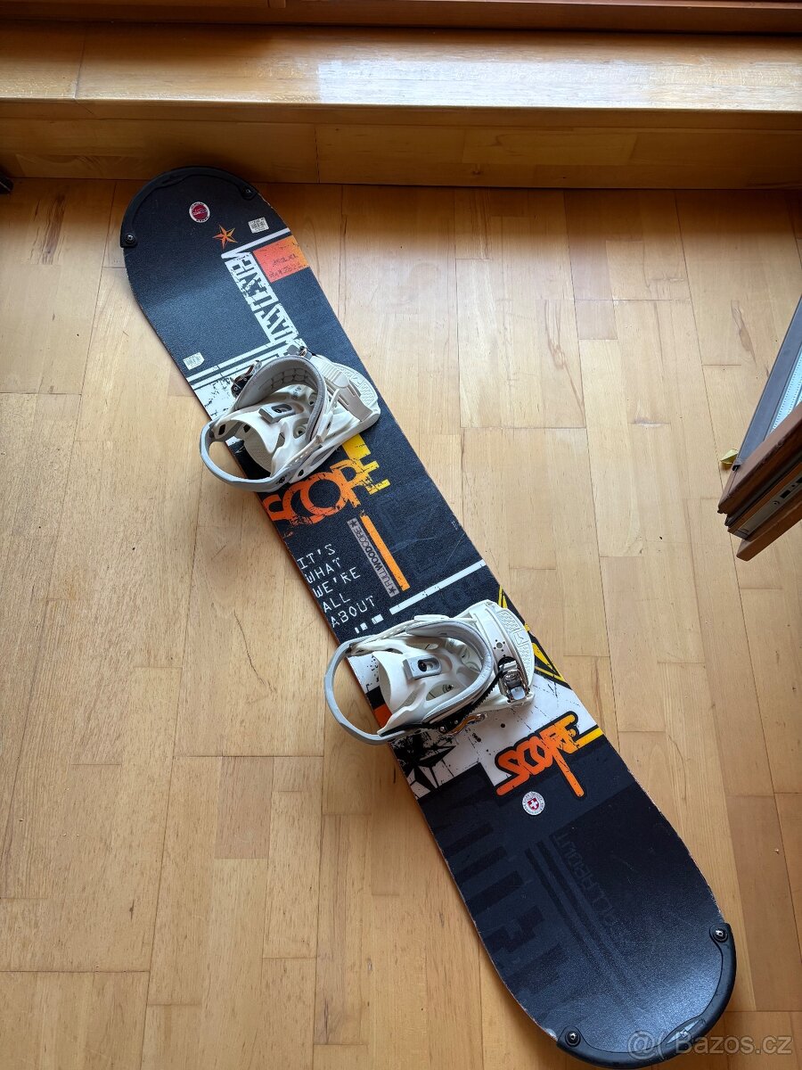 Snowboardový set + boty