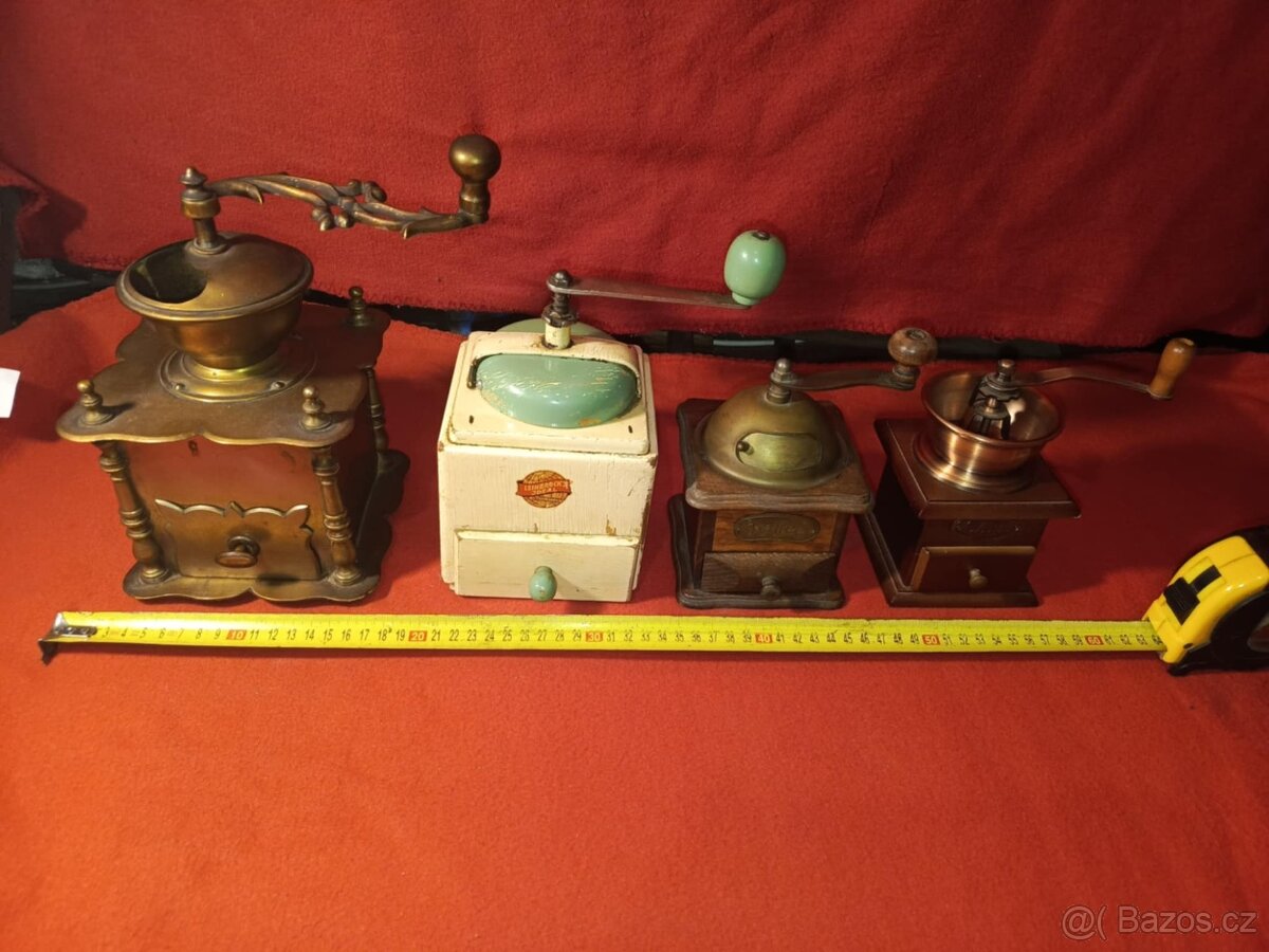 Mlýnky na kávu 4 ks