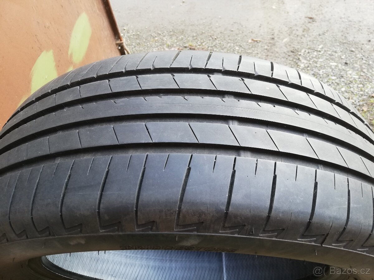 Bridgestone letní 215/55/18 95 H
