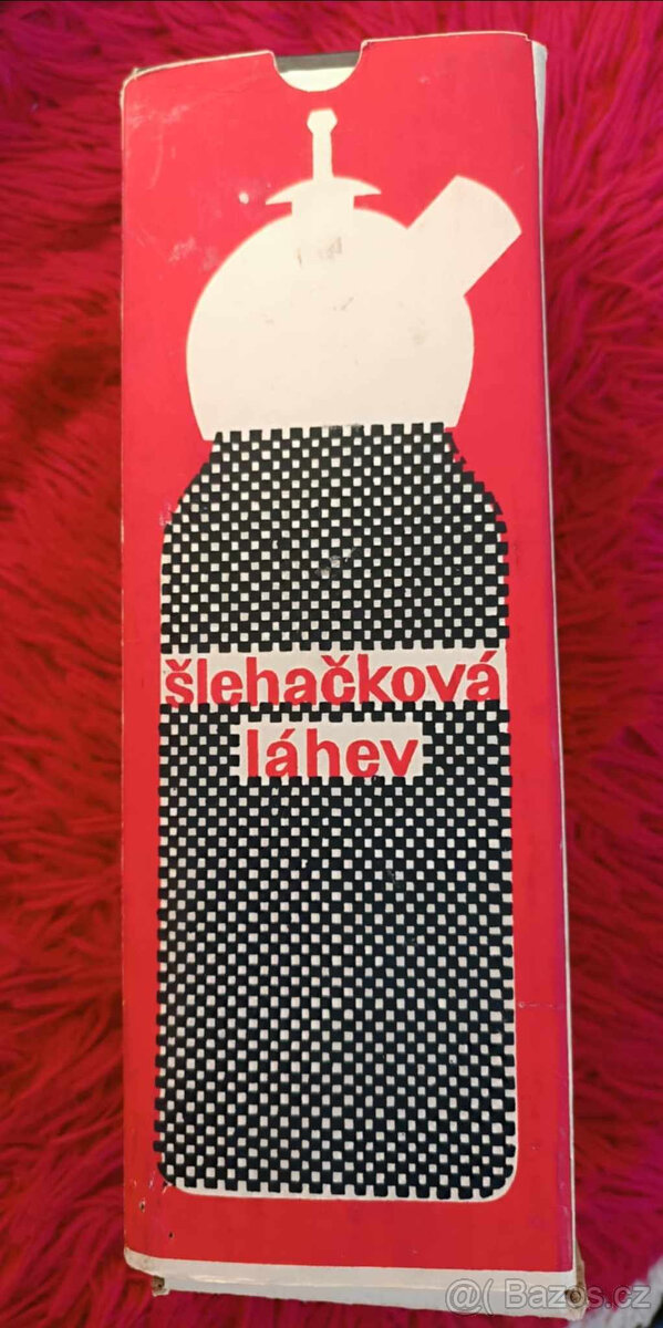 Retro nádoba na šlehačku