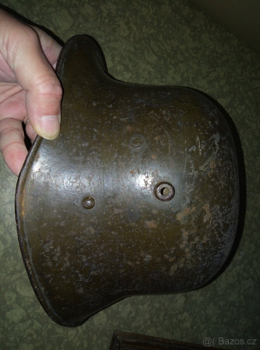 Přilba M16