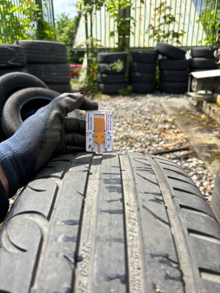 Letní pneu 215/50 R17